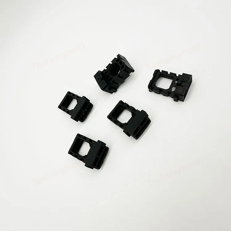 特诚科技PEI精密注塑件实拍 6